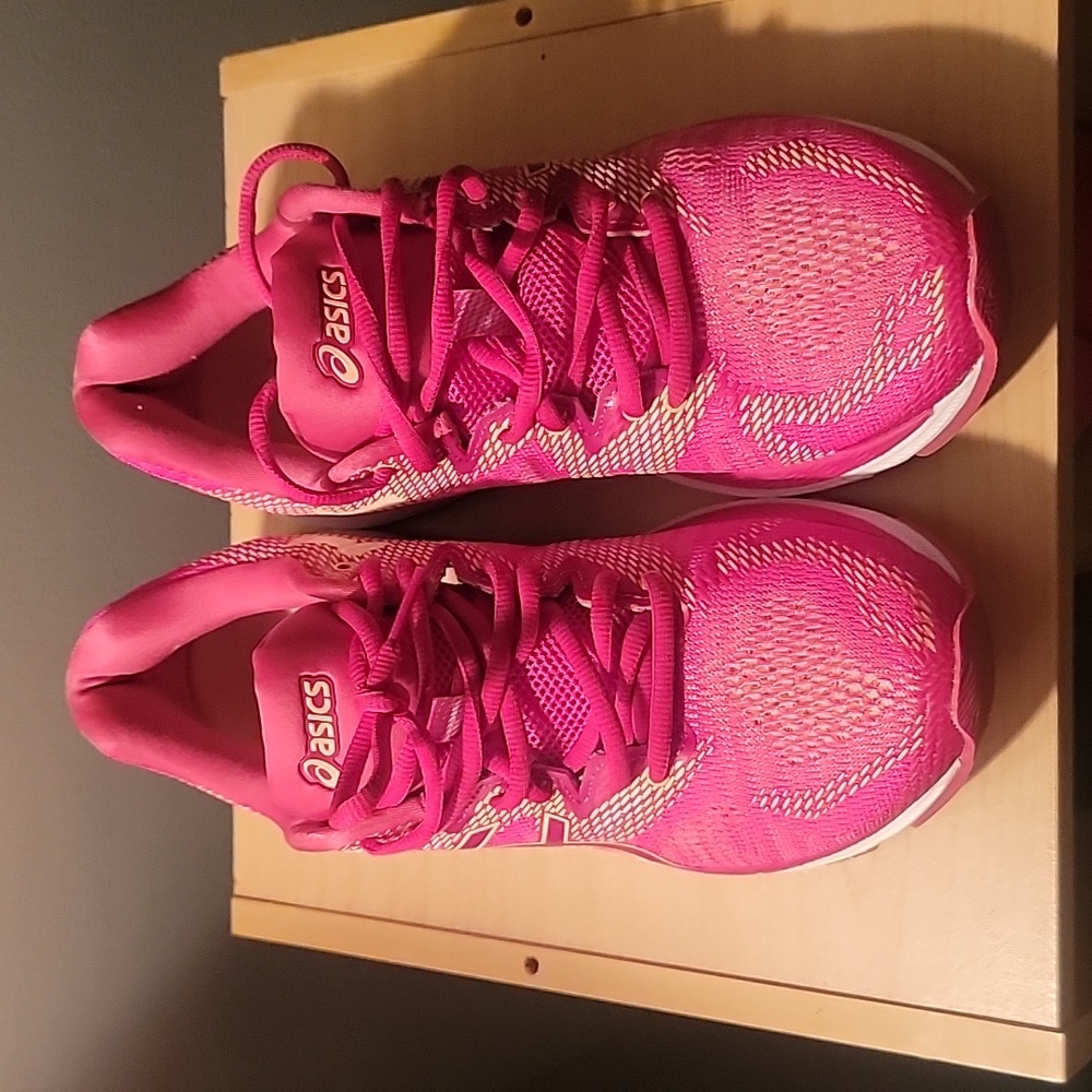 ASICS Gel Nimbus 20 Sneakers